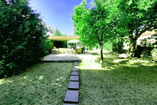 ALLES'TEN / AKARBAŞI MAHALLESİ'NDE / ARA KAT / 2+1